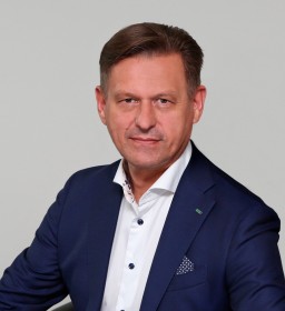 Vladimir Valeriyeviç Komlev